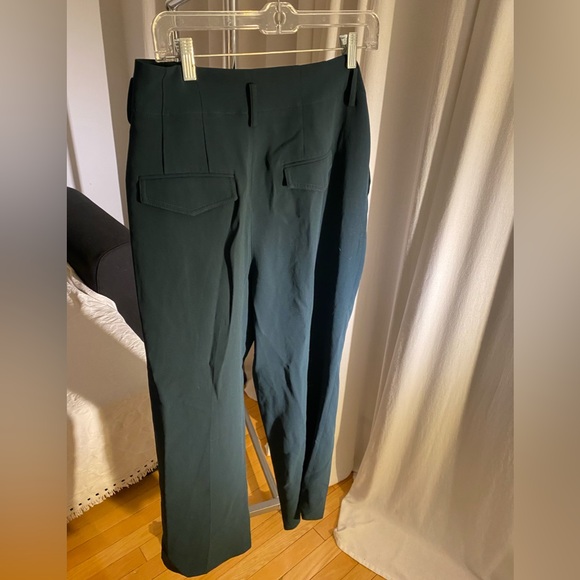 Emerald pants, single color. tight at the waist, wide legs. great figure. 10 - Picture 3 of 4